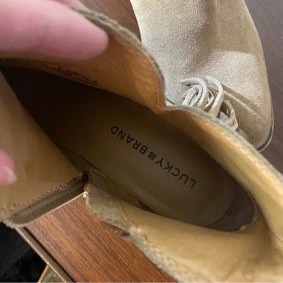 Lucky brand size 7.5 suede‎ fringe boots - Picture 3 of 4